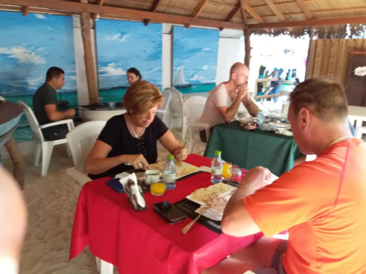 Ras Village Rasdhoo Екстер'єр фото